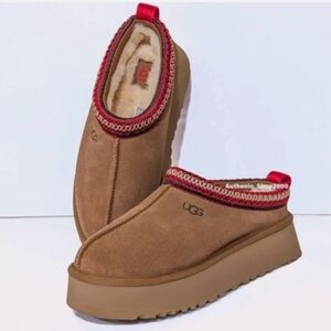 UGG Tazz ll Platform Slippers Size 10